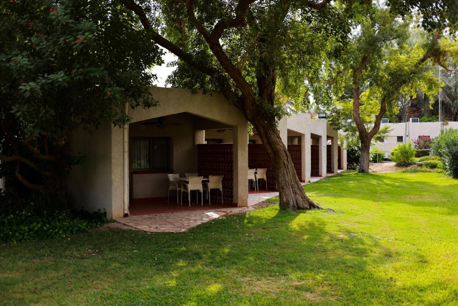 כפר נופש קלי"ה ים המלח Hotel Kalia Exterior photo